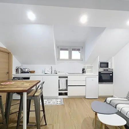 Petit Cocon Sous Les Toits Au Centre De