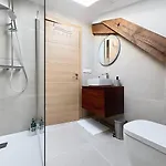 Apartman Petit Cocon Sous Les Toits Au Centre De