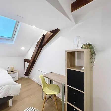 Petit Cocon Sous Les Toits Au Centre De Appartamento Biarritz